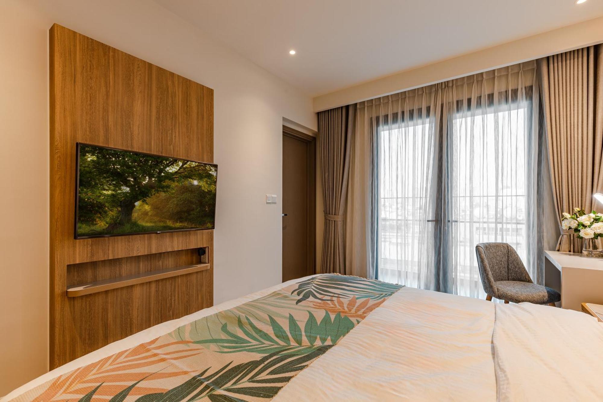 Luxury 2 Or 3Br Apartment In Dist 1 N Pool, Gym, Airport Pickup Ho Chi Minh City Exterior photo